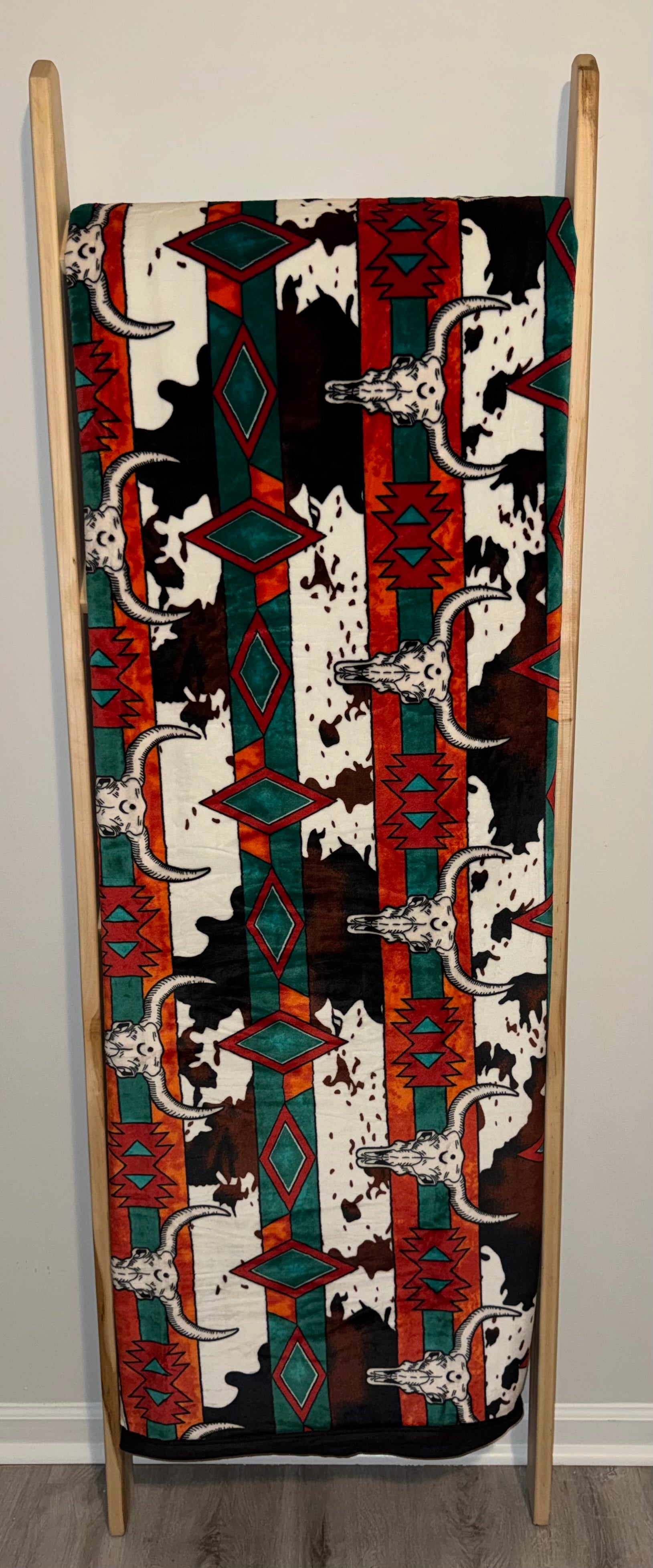 Southwestern King Flannel Blanket - Longhorns & Aztec