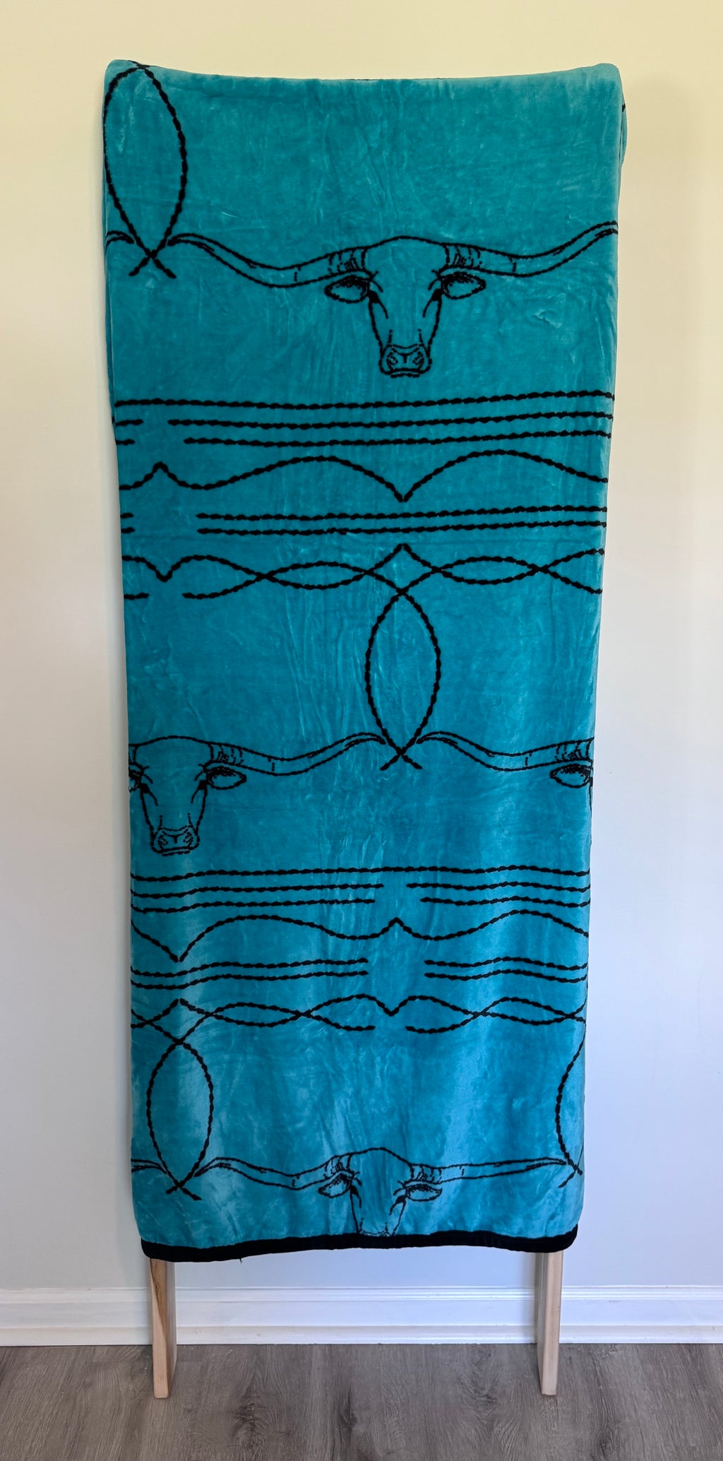 Longhorn Southwestern Blanket