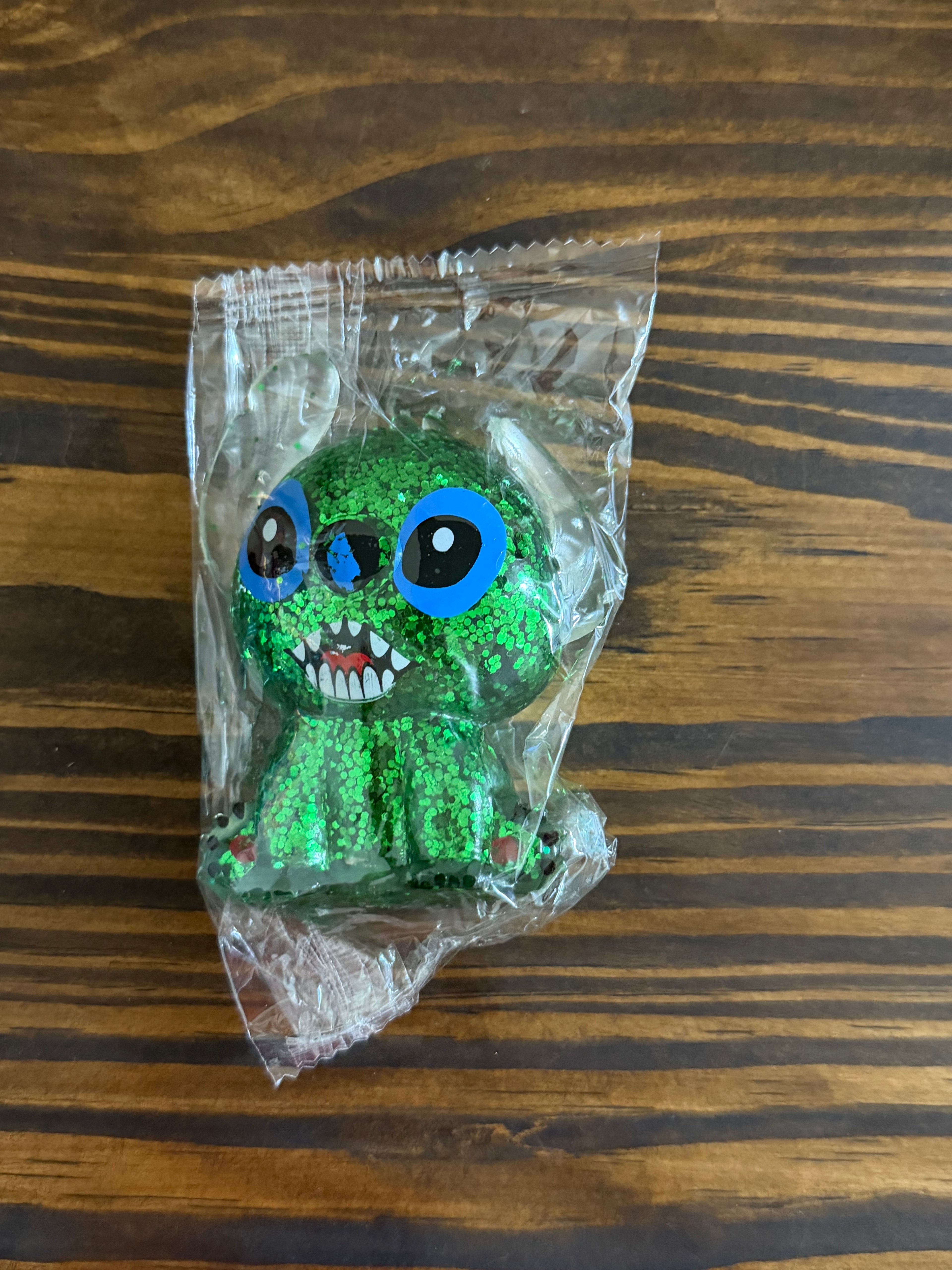 Glitter Stitch  Squeeze