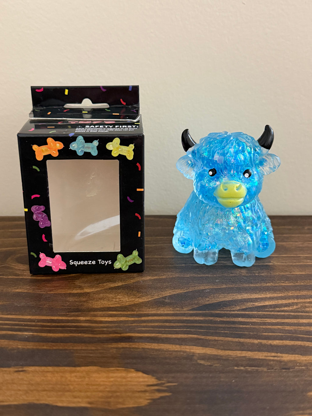 Highland Cow Glitter Squeeze