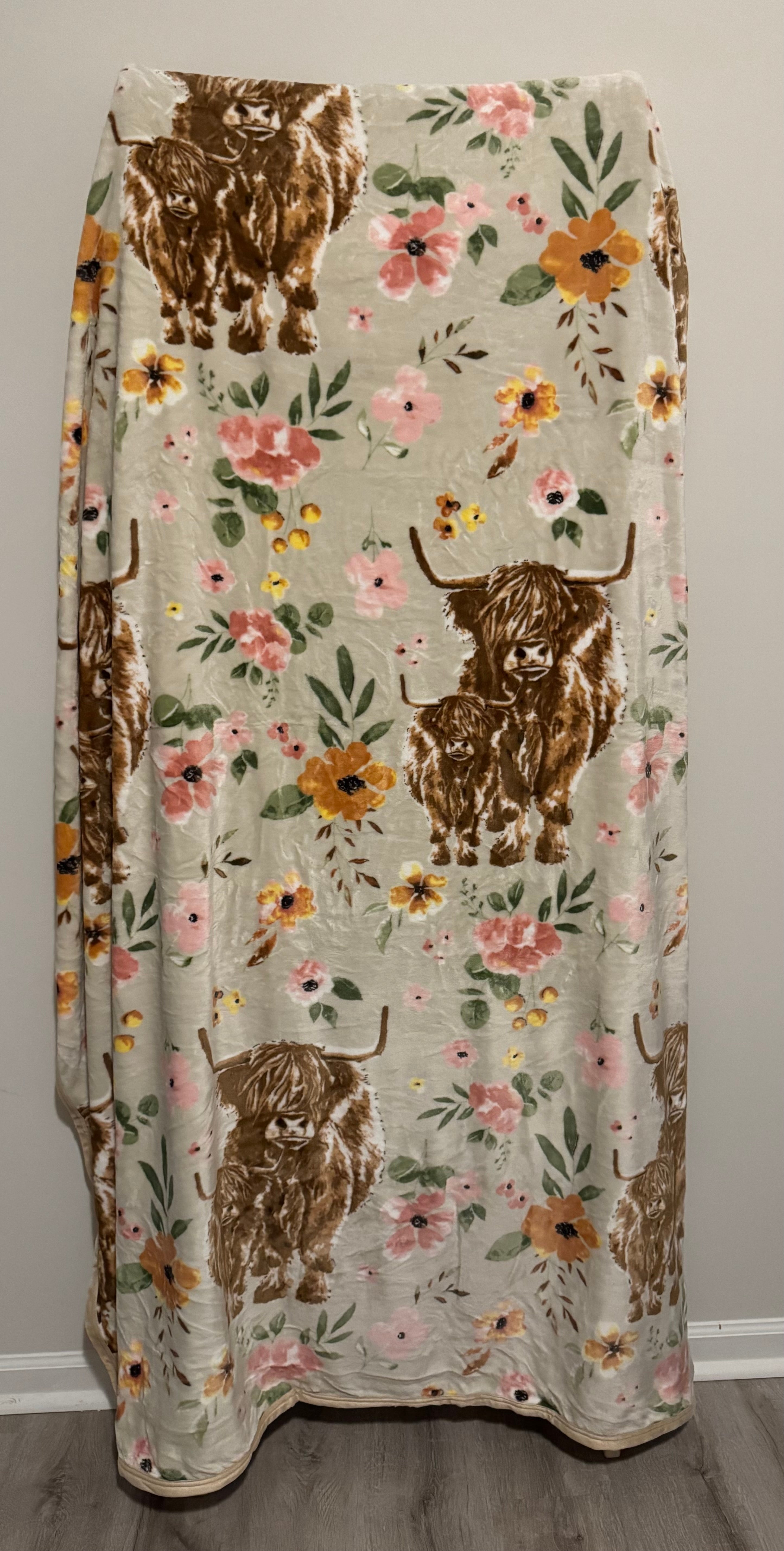 Highland Cow Floral Flannel Blanket