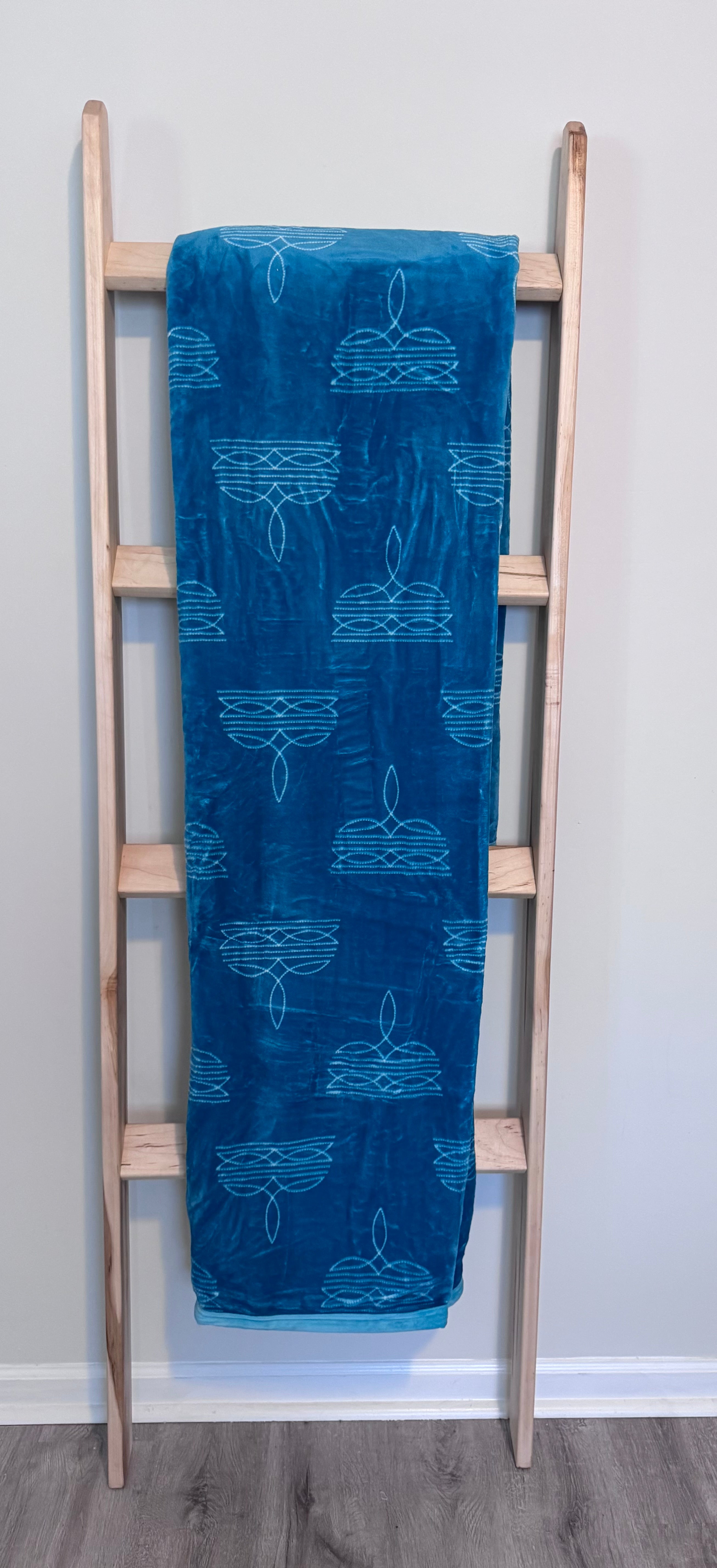 Boot Stitch Flannel Blanket
