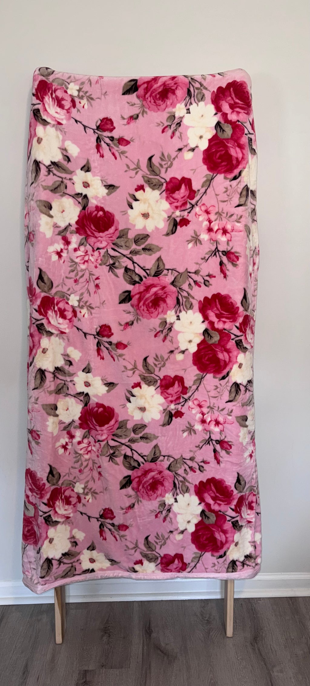 Pink Rose Floral Flannel Blanket