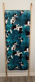 Turquoise Cowhide Flannel Blanket
