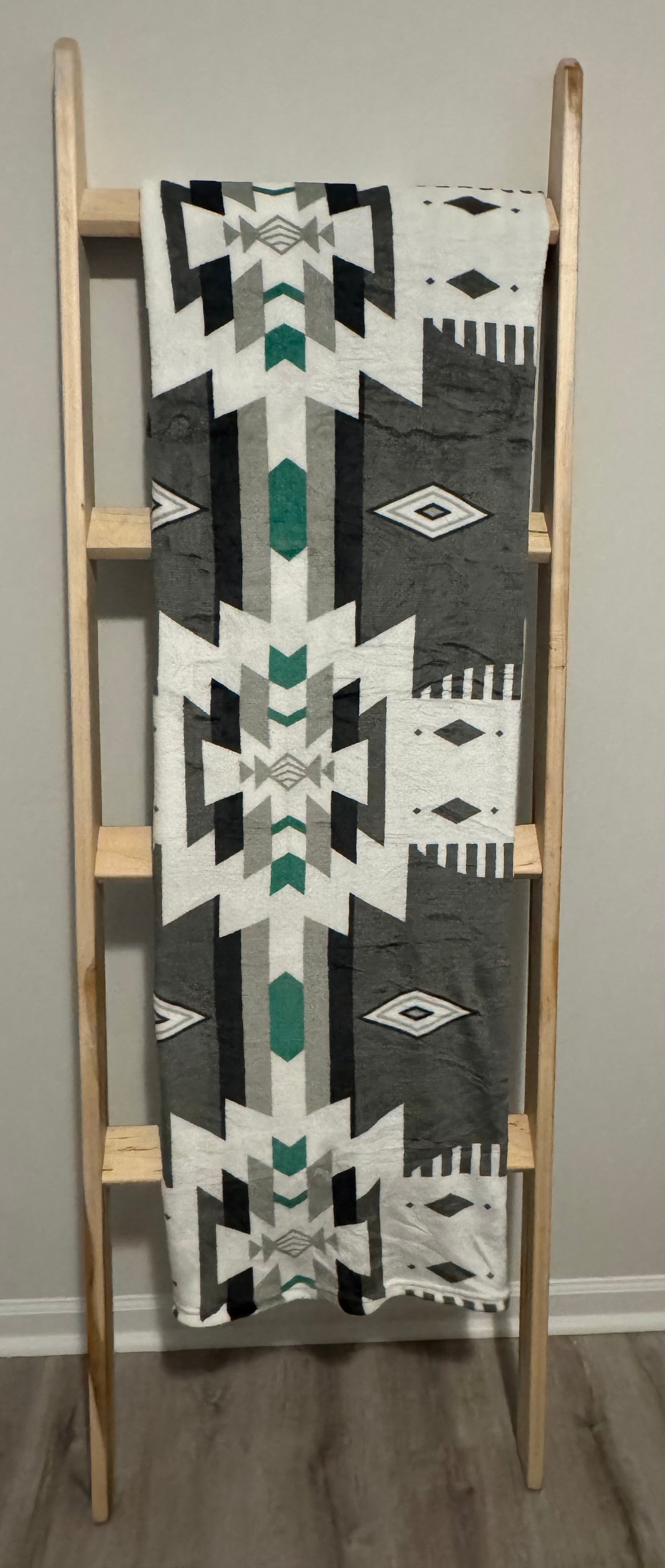 Southwestern Aztec Fleece Blanket